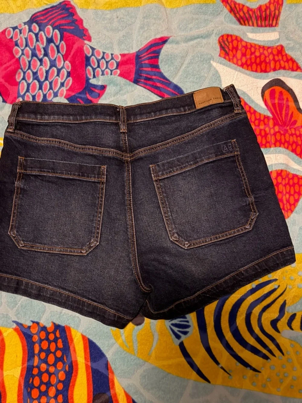 American Eagle Outfitters Dark Indigo Denim Women's Shorts - Picture 2 of 2